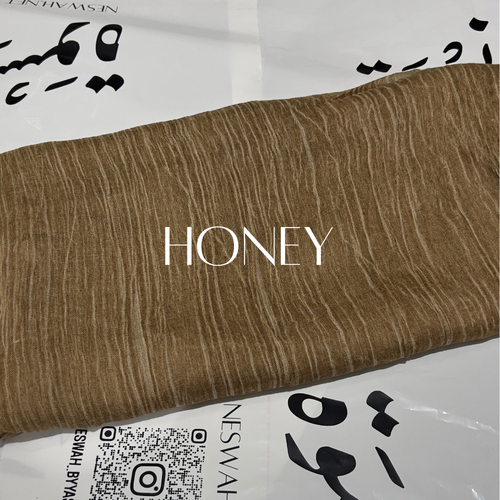 Ruffled Thailandy - Honey