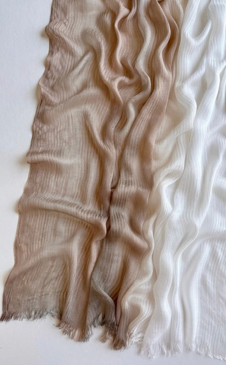 Messy chiffon beige off white