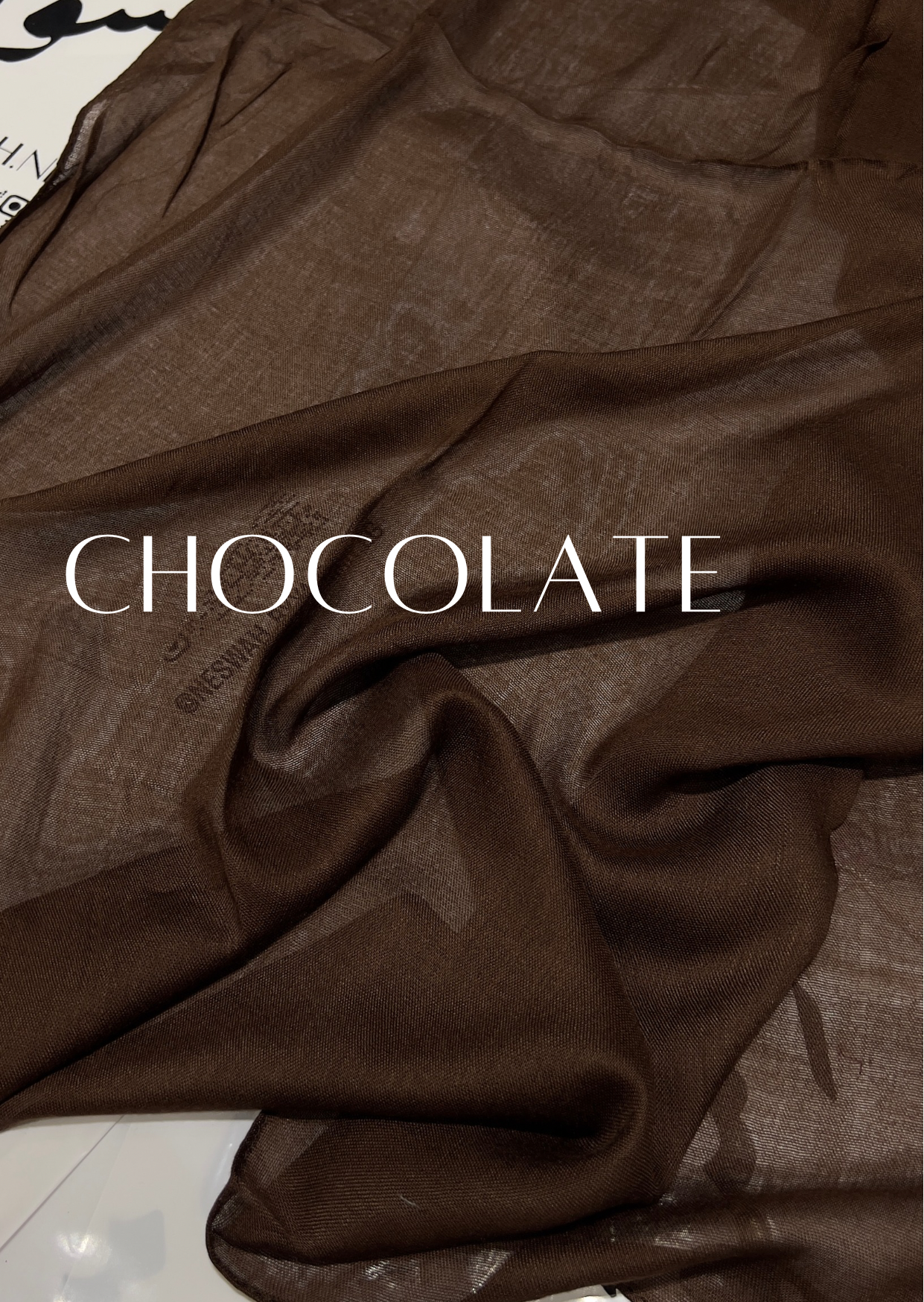 Soft linen chocolate