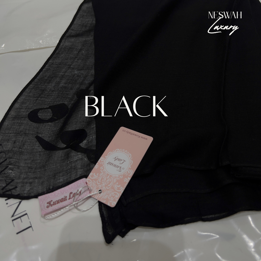 Kuwait lady Black linen