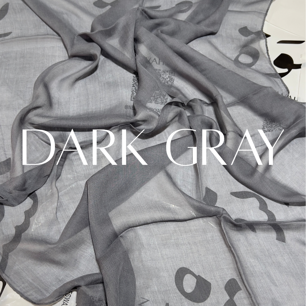 Kuwaiti Lady Mirror - Dark Gray
