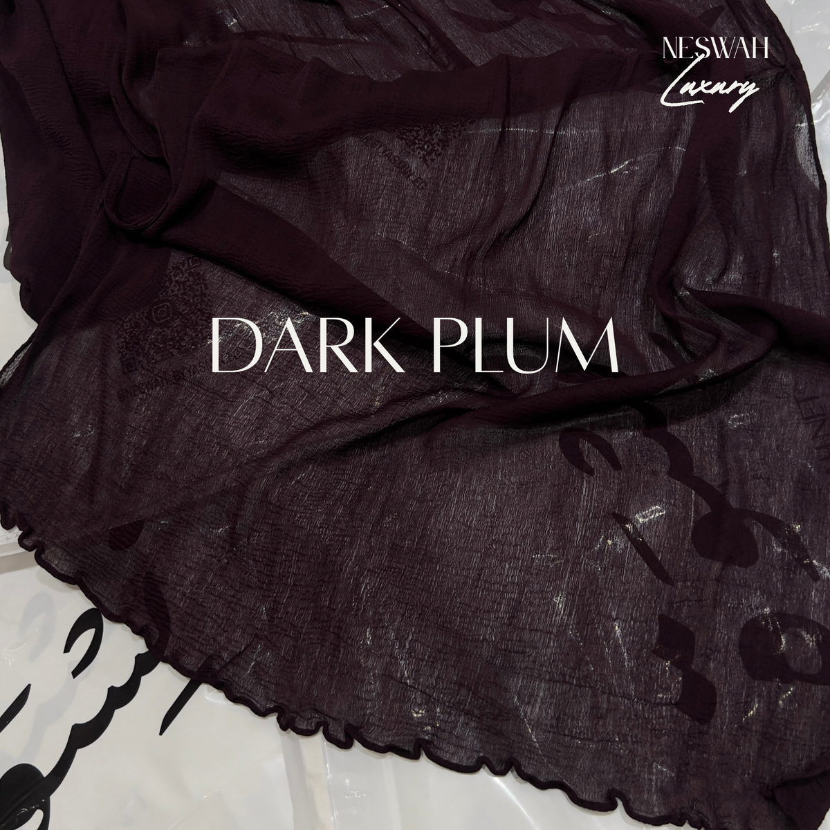Dupita Hendi dark plum