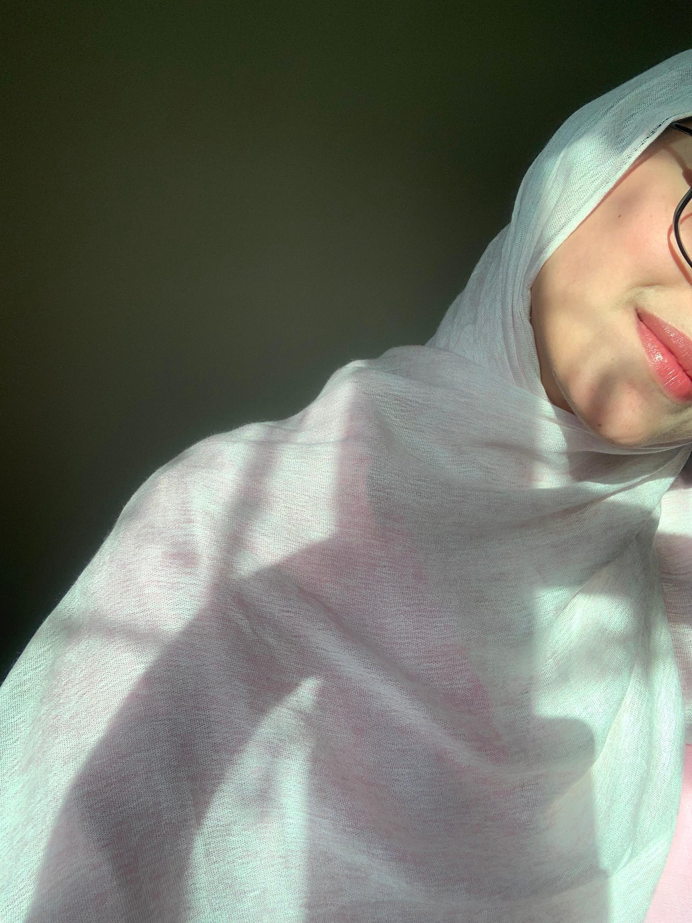 Thailandy baby pink