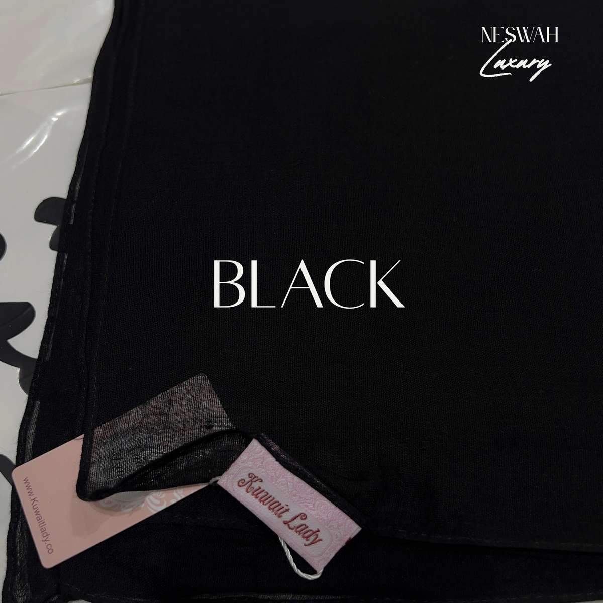 Kuwait lady Black linen