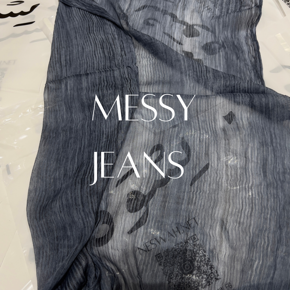 Messy chiffon jeans
