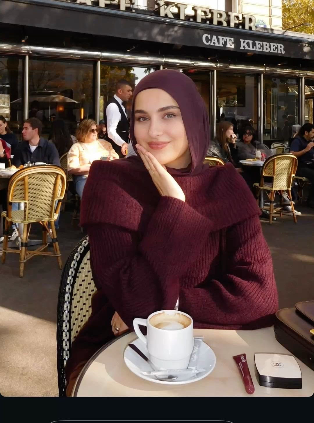 Maroon burgundy Sponge Model Scarf