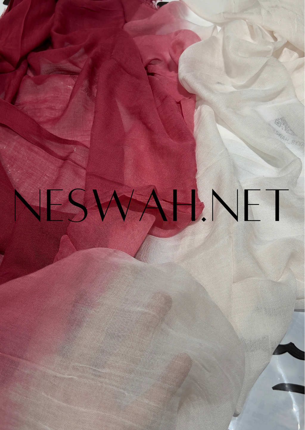 Linen Rouge