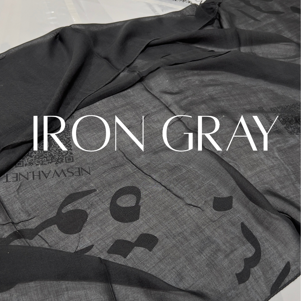 Kuwaiti Lady Mirror - Iron Gray