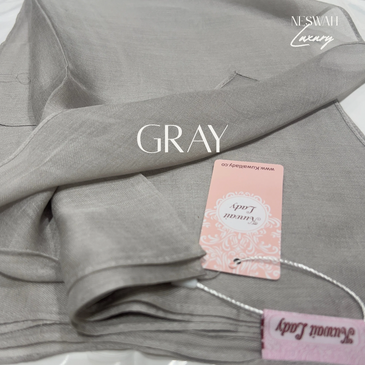 Kuwait lady gray linen