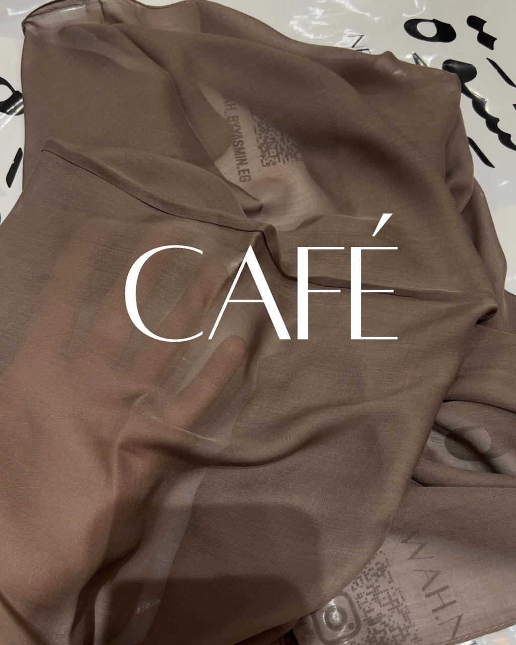 Premium linen café