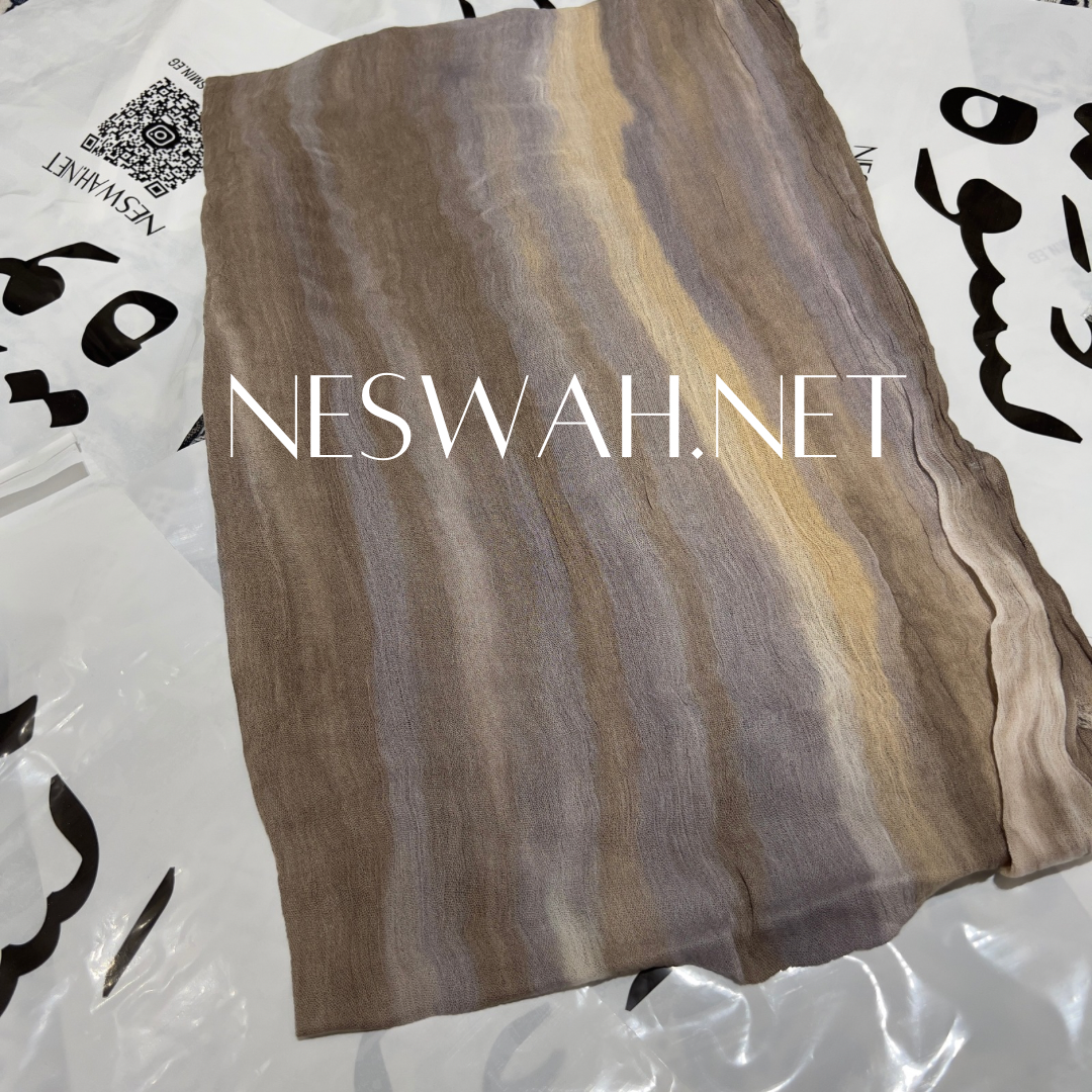 Ruffled Thailandy mauve caramel