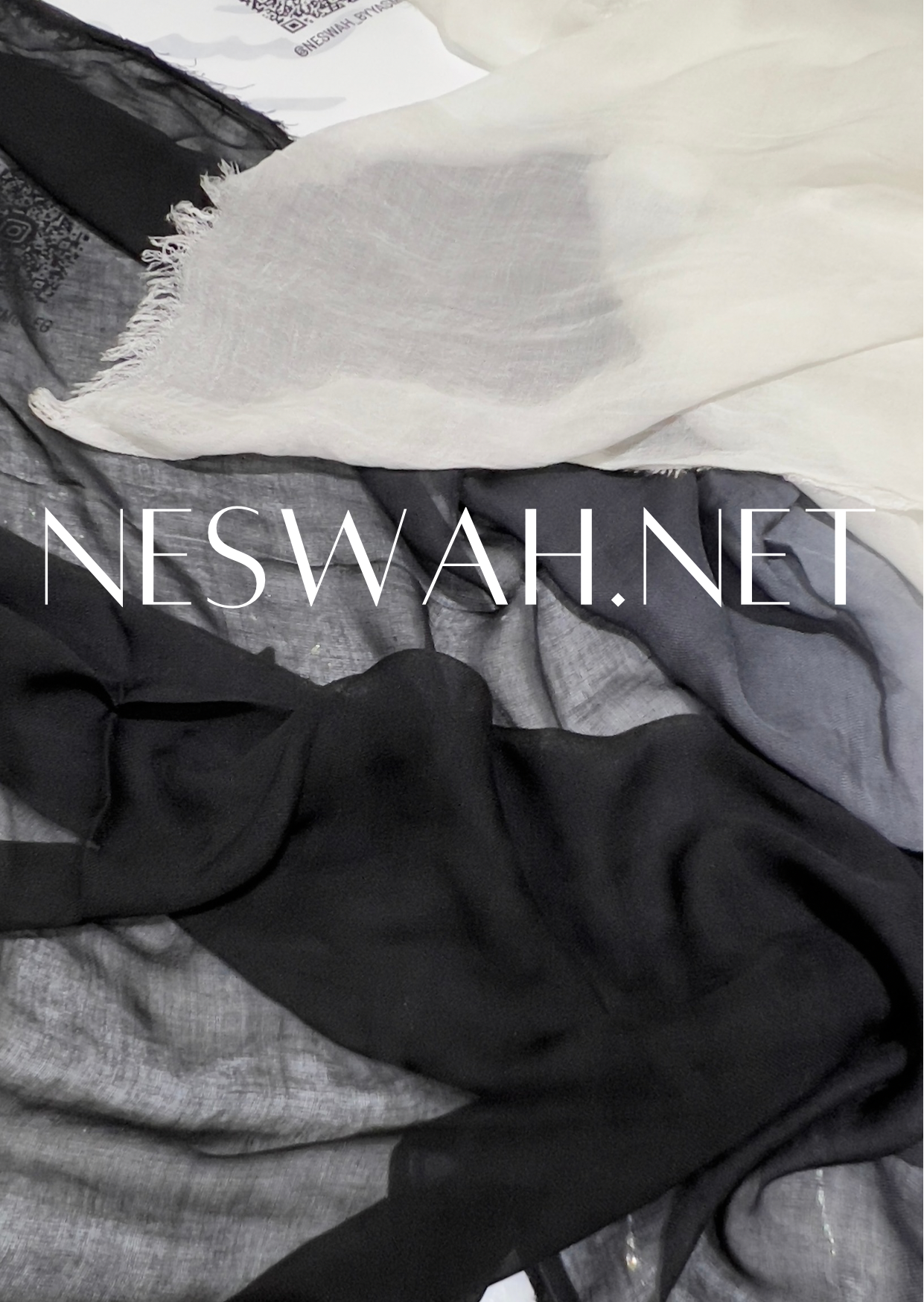 Linen black to white