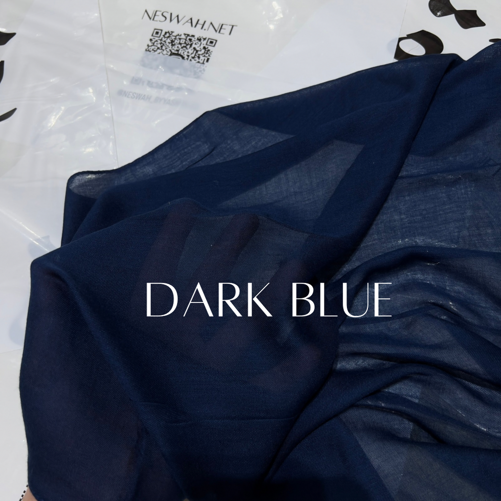 Soft linen dark blue