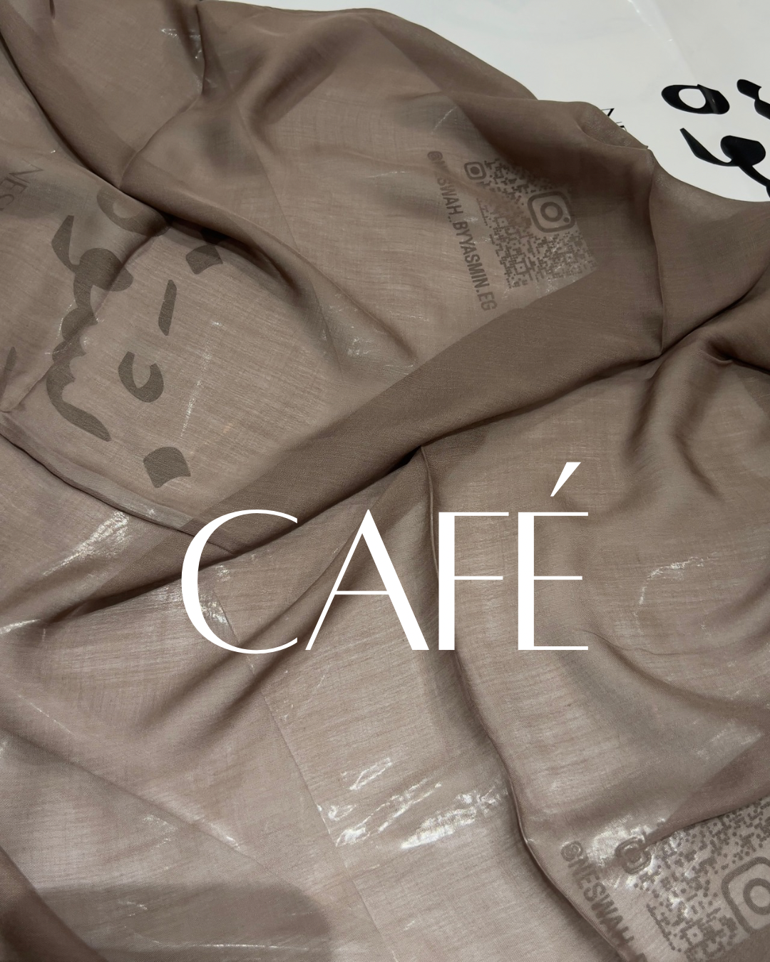 Premium linen café