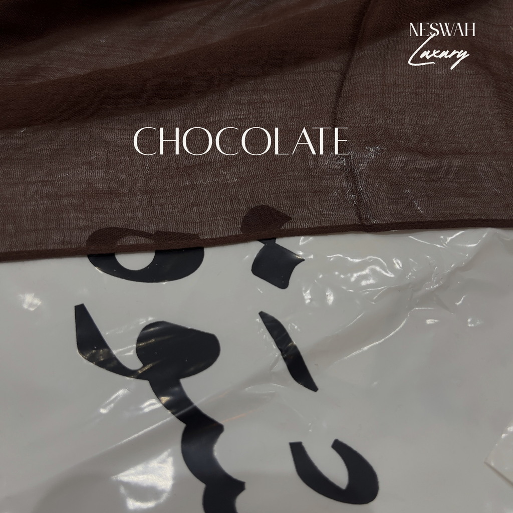 Kuwait lady chocolate linen