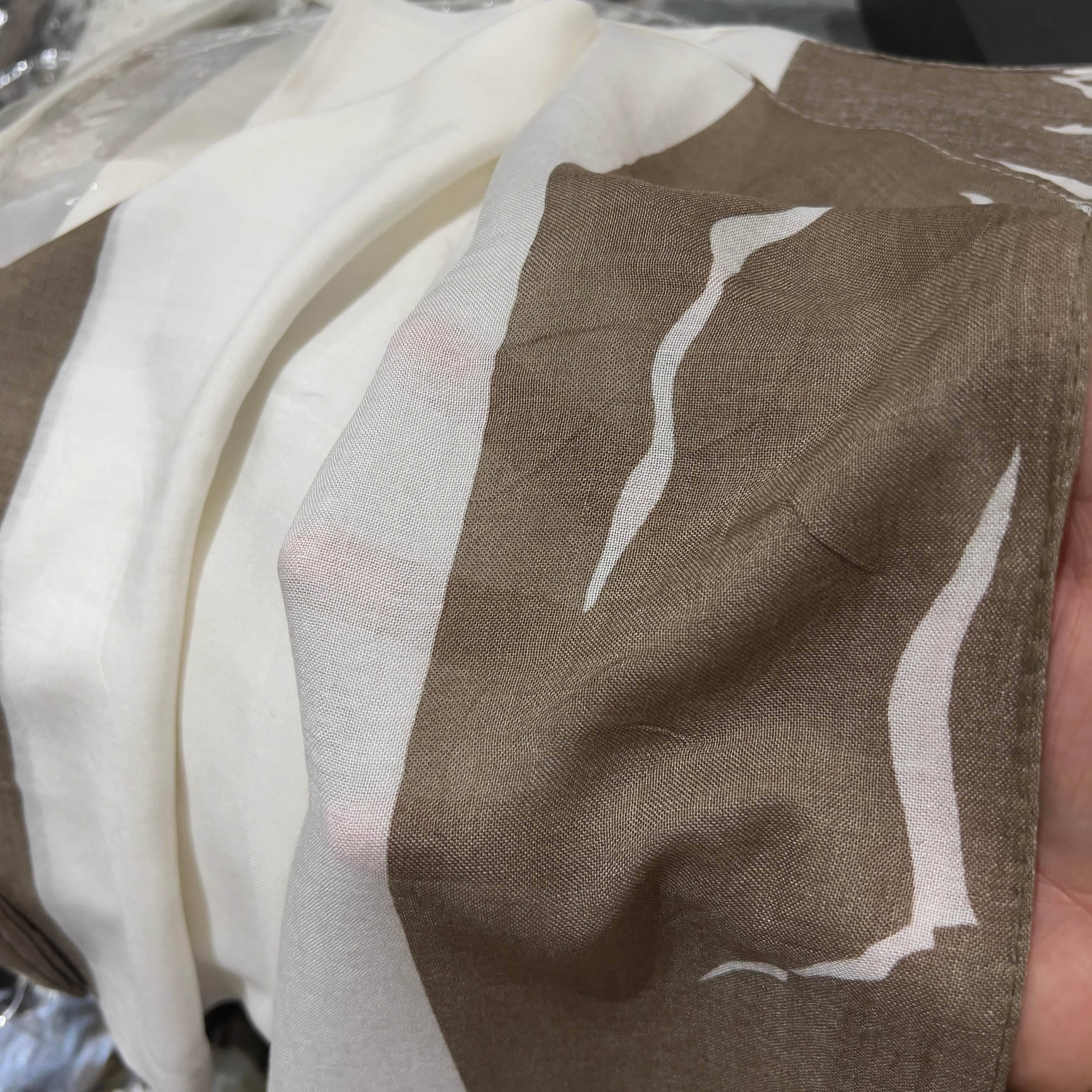 Latte linen